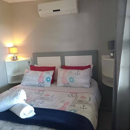 St. Lucia Ocean View Holiday Home מראה חיצוני תמונה