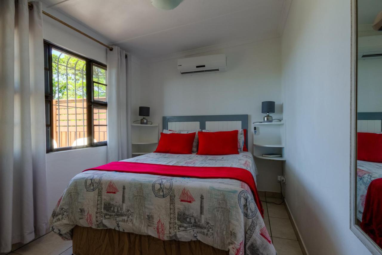 St. Lucia Ocean View Holiday Home מראה חיצוני תמונה